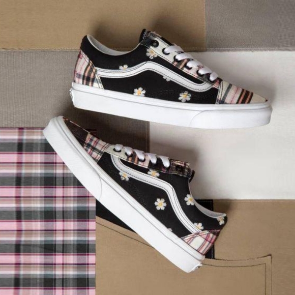 Vans Shoes - Vans Old Skool Floral Plaid